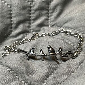 Silver tone 3 Generations Bird Charm Bracelet